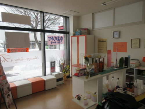 札幌市内　美容室内装工事